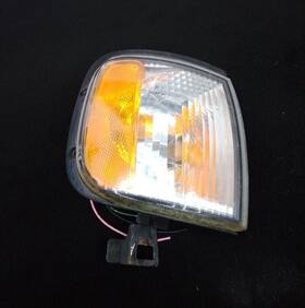 Nfl 2be 935 229 00-04 Isuzu Rodeo Right Signal Parking Side Marker Light Used