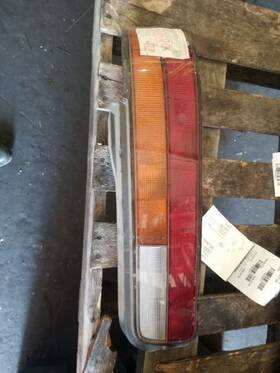 166-58401r Nissan Passenger Right Tail Light Convertible Fits 89-94 240sx 568533