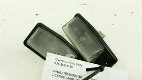 175.da1j05 Nissan 2005 Altima License Plate Light Lamp 2002 2003 2004 2006