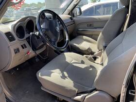 176.da1502 Nissan Frontier 2002 High Mounted Stop Light 4801147 176.da1502 Nissan Frontier 2002 High Mounted Stop Light 4801147