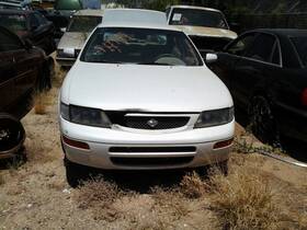 2659040u02 Nissan High Mounted Stop Light Without Spoiler Fits 96-97 Infiniti I30 152627 2659040u02 Nissan High Mounted Stop Light Without Spoiler Fits 96-97 Infiniti I30 152627