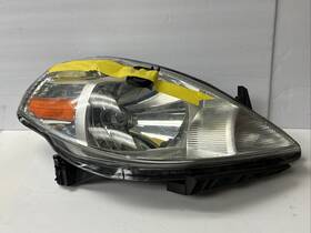 Ni2502165oe Nissan Oem Versa Passenger Side Headlight 26060em30a Ni2502165oe Nissan Oem Versa Passenger Side Headlight 26060em30a