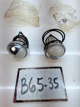 Sae-l-74-jec Oem 74jec2 Nos Pair Of License Plate Light Lens Bulbs B65-35 Sae-l-74-jec Oem 74jec2 Nos Pair Of License Plate Light Lens Bulbs B65-35