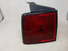 166-01380al Oldsmobile Driver Left Side Oem Tail Light Sedan 89-90 Cutlass Ciera