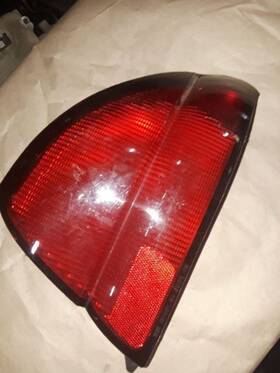 166-01641r Oldsmobile Passenger Right Tail Light Fits 97-99 Cutlass 1103398