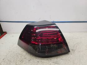 166-01161l Pontiac Driver Left Tail Light Gt Fits 08-09 G8 757937