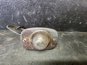 L2-51 Pontiac Guide 1951 1952 License Plate Light Assembly Lens Glass Gm Oe Oem