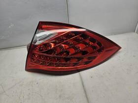 166-12461r Porsche 2011-2014 Cayenne Quarter Mounted Without Smoked Lens Passenger Tail Lamp 166-12461r Porsche 2011-2014 Cayenne Quarter Mounted Without Smoked Lens Passenger Tail Lamp