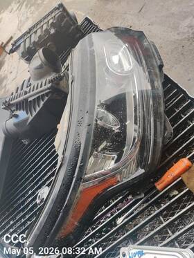 Rover Lr067205 Passenger Headlight Xenon Hid Fits 13-17 Range 11485438