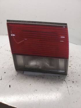 1149612 Saab 4675419 Driver Tail Light Hatchback 5 Door Lid Mounted Fits 99-03 9-3