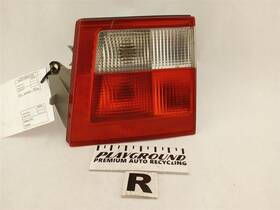 5142286 Saab 9-5 Aero Wagon Passenger Right Tail Light Lamp Tailgate Mounted 02-05 5142286 Saab 9-5 Aero Wagon Passenger Right Tail Light Lamp Tailgate Mounted 02-05