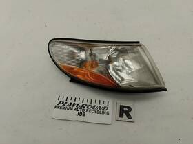 88205903 Saab 93 9-3 Og Passenger Right Front Foglamp Corner Light Bumper Mounted 99-00 88205903 Saab 93 9-3 Og Passenger Right Front Foglamp Corner Light Bumper Mounted 99-00