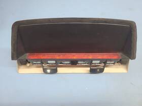 176.gm7l02 Saturn 2002 L Series Sedan Third 3rd Brake Lamp Light Tail