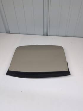 22722201 Saturn Ion Rear Roof Mounted Third Brake Light High Stop Trim 2003-2007