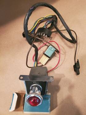 105-y119 Signal-stat Flarestat - Model 105 Y119 4 Way Emergency Hazard Flasher 105-y119 Signal-stat Flarestat - Model 105 Y119 4 Way Emergency Hazard Flasher