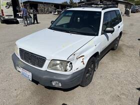 114-58833l Subaru Driver Left Headlight Fits 01-02 Forester 1172121