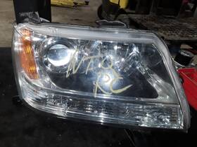 114-50278r Suzuki Passenger Right Headlight Fits 06-13 Vitara 805746