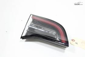 1077401-00-q Tesla 2017-2022 3 Rear Left Driver Side Inner Taillight Stop Brake Lamp Oem
