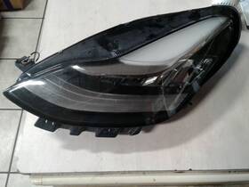 114.ts1p18 Tesla 3 2018 Headlight