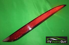 6007706-00-c Tesla Model S 2012-2016 Rear Reflex Reflector - Right Passengers