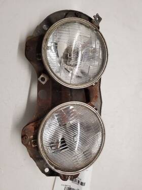 114-54071r Toyota Pickup Right Dual Headlight With Bracket 1975-1978 Oem 114-54071r Toyota Pickup Right Dual Headlight With Bracket 1975-1978 Oem