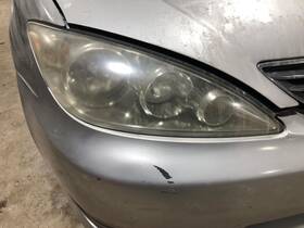 114-59519br Toyota Passenger Headlight North America Built Le Chrome Trim Fits 05-06 Camry 840539