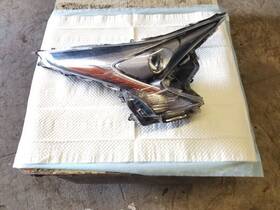 114-60630r Toyota 16 17 18 Prius Passenger Right Headlight Oem L Stamp