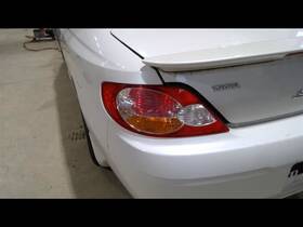 166-59315l Toyota Driver Left Tail Light Fits 02-03 Solara 1393577