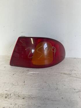 166-60282ar Toyota Passenger Right Tail Light Decklid Mounted Fits 98-00 Corolla 1441