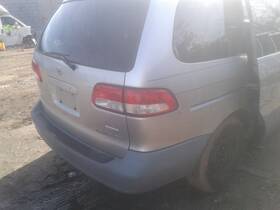 166-60289bl Toyota Driver Left Tail Light Liftgate Mounted Fits 01-03 Sienna 2075980 166-60289bl Toyota Driver Left Tail Light Liftgate Mounted Fits 01-03 Sienna 2075980