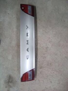 166.to1h96 Toyota Camry 1996 Tail Light 522621