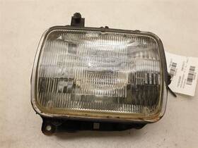 8111039745 Toyota 82-83 Pickup Deluxe Passenger Side Front Headlight Assembly