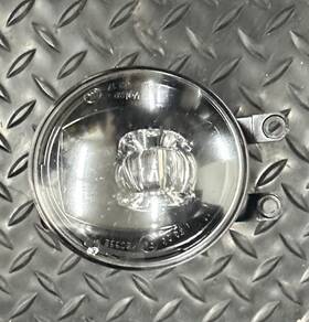 81210-yy020 Toyota 81210yy020 2019 2020 2021 Rav4 Front Right Fog Led Oem Passenger Side