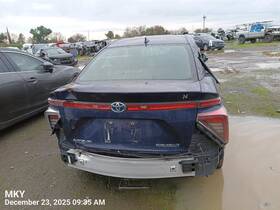 8155162040 Toyota Passenger Tail Light Quarter Panel Mounted Lower Fits 16-20 Mirai 8723391