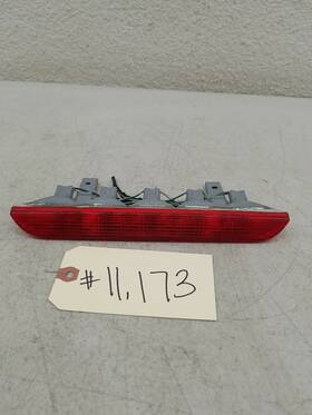 R9419 Toyota 2001 - 2003 Prius Center Brake Light 3rd Third Lamp Upper Oem