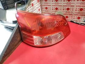 166-50286bl Toyota Yaris Driver Left Tail Light Sedan Without S Package Fits 07-12 176345