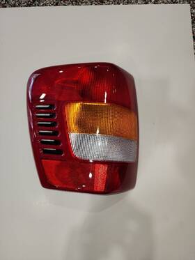 11-5276-00 Tyc For 1999-11/2001 Jeep Grand Cherokee Tail Light Driver Side Taillight Lamp Lh