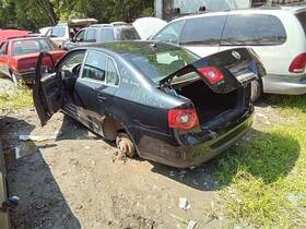 114-59530l Volkswagen Driver Headlight Sedan Vin J 8th Digit Halogen Fits 05-10 Jetta 1692778