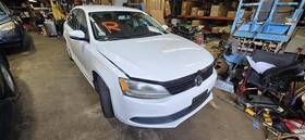 114-59810r Volkswagen Jetta 2012-2014 Right Headlight Xenon Hid 4471073