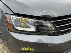 114-60420r Volkswagen Passenger Right Headlight Xenon Headlamps Fits 15-17 Jetta 797012 114-60420r Volkswagen Passenger Right Headlight Xenon Headlamps Fits 15-17 Jetta 797012