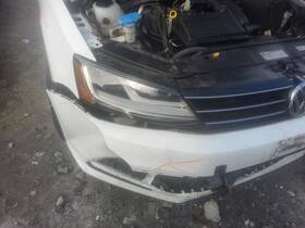 114-60847r Volkswagen Passenger Right Headlight Fits 17-18 Jetta 7834128