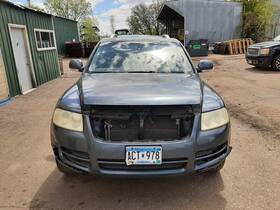 Volkswagen 116-50290l Driver Corner/park Light Fog-driving Bumper Thru 11/06 Fits 07 Touareg 1085355