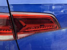 166-12353l Volkswagen Taos 2022 Tail Light 1357106