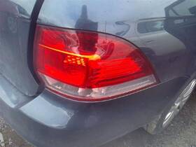 166-51095r Volkswagen Passenger Right Tail Light Station Wgn Fits 10-14 Golf 24869086