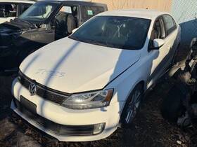 166-51245bl Volkswagen Driver Tail Light Incandescent Lamps Fits 12-14 Jetta Gli 229110