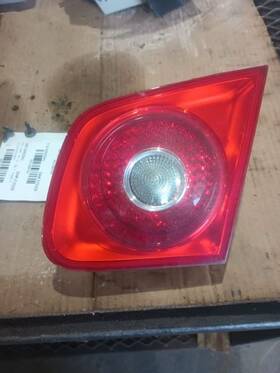 166-59929al Volkswagen Driver Tail Light Sedan Vin K 8th Digit Lid Mounted Fits 05-07 Jetta 1089704 166-59929al Volkswagen Driver Tail Light Sedan Vin K 8th Digit Lid Mounted Fits 05-07 Jetta 1089704
