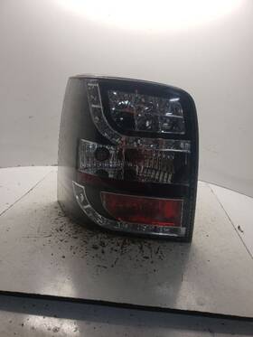 3b9945095s Volkswagen Driver Left Tail Light Excluding W8 Station Wgn Fits 01-05 Passat 1170950