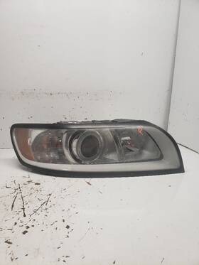 114-50519r Volvo Passenger Right Headlight Without Xenon Fits 08-11 40 Series 1317414