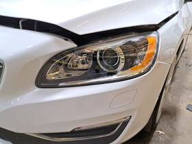 114-60183l Volvo Lh Driver Side Headlamp Assembly 2016 S60 Sku#4100397