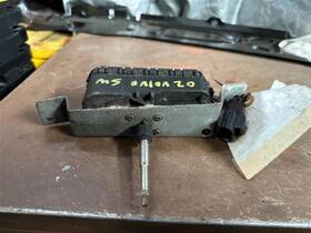 631.vo1u02 Volvo Xc70 2002 Headlamp Wiper Motor 578294 631.vo1u02 Volvo Xc70 2002 Headlamp Wiper Motor 578294